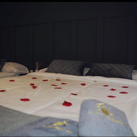 Lm Apartamentos Puentezuelas กรานาดา ภายนอก รูปภาพ