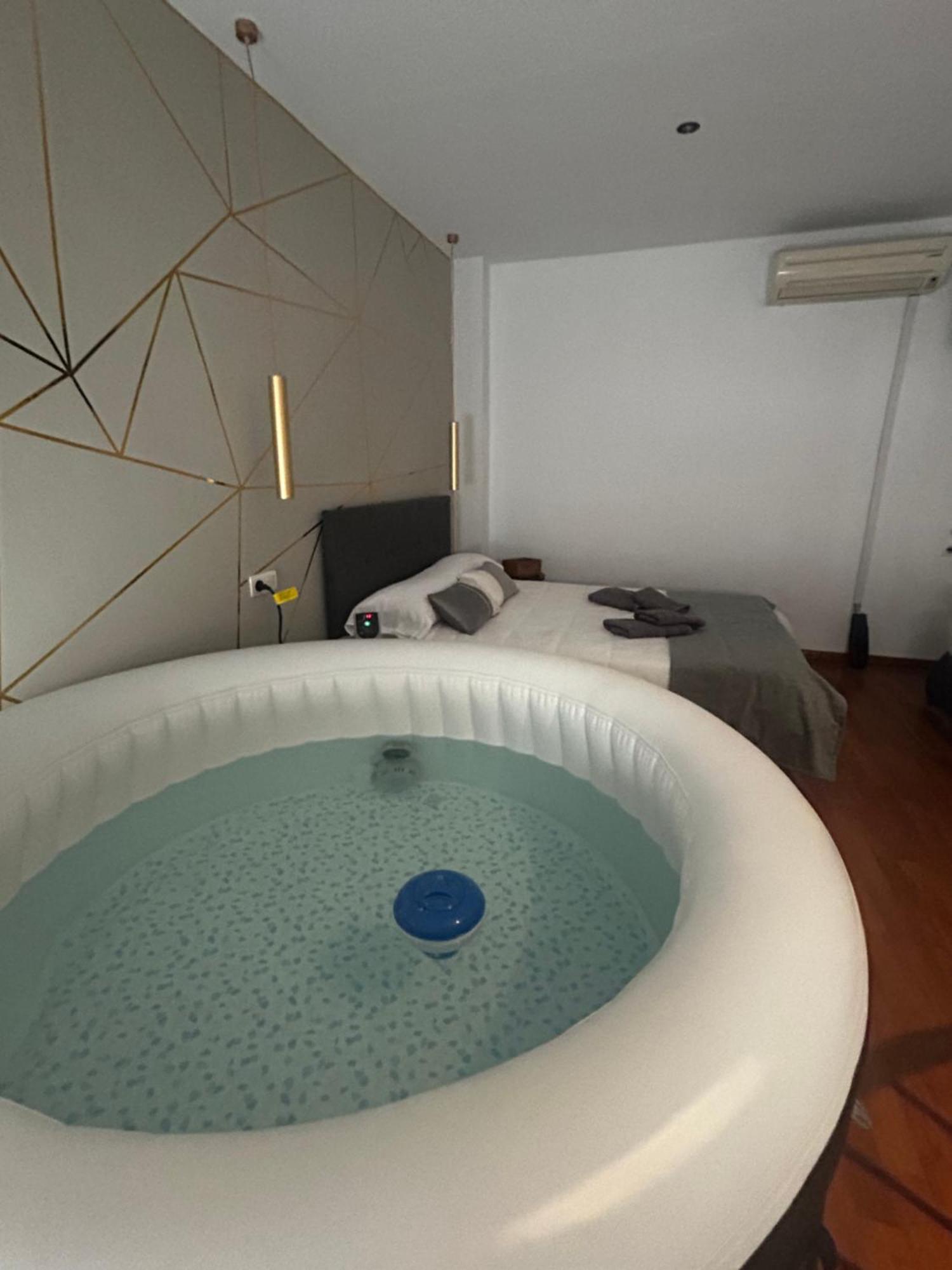 Lm Apartamentos Puentezuelas กรานาดา ภายนอก รูปภาพ