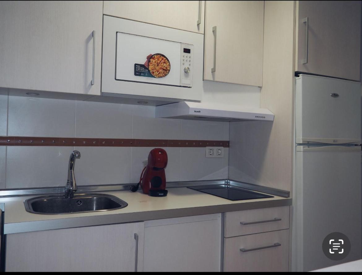 Lm Apartamentos Puentezuelas กรานาดา ภายนอก รูปภาพ